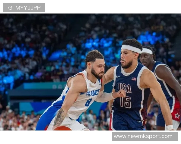 布克失误频繁引发主帅关注对手防守策略显著影响表现